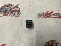 USB Разъем BMW G30 12.2017 84109229294 СЕДАН B47D20A