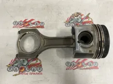 Поршень с шатуном BMW F31 03.2013 11257812585 УНИВЕРСАЛ N57D30A