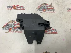 Замок крышки багажника BMW E46 51247840617