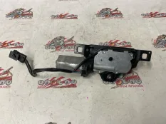 Привод замка багажной двери BMW E61 01.2005 67107114613 УНИВЕРСАЛ M54B25