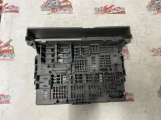 Блок предохранителей BMW E91 N54B30A 61149119445 УНИВЕРСАЛ N54B30A