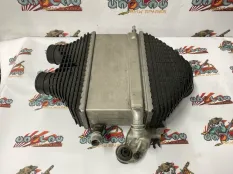 Интеркулер BMW F82 09.2014 17517846235 КУПЕ S55B30A