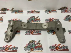 Кронштейн КПП BMW F82 09.2014 22326796611 КУПЕ S55B30A