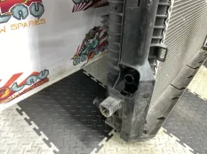 Кассета радиаторов BMW G01 15.08.2018 17119797807 КРОССОВЕР B46B20B