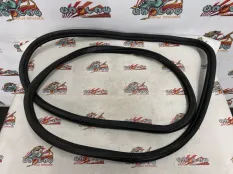 Уплотнительная резинка боковой двери BMW G12 51727454427, задняя