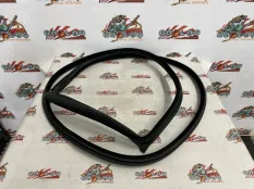 Уплотнительная резинка боковой двери BMW E92 24.04.2009 51767175783 КУПЕ N57D30A