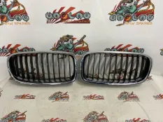 Решетка радиатора BMW F30 07.06.2012 51137255411 СЕДАН N20B20B