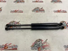 Амортизатор капота BMW E46 08.2003 51238202688 СЕДАН N42B20A