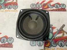 Динамик Audi A6 C6 4F 4F5035361