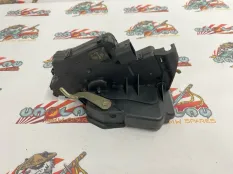 Замок двери BMW E46 51227011310 СЕДАН M43, задний правый