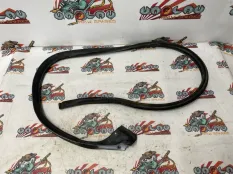 Уплотнительная резинка боковой двери BMW E24 1979 51211843924 КУПЕ M30B35, правая
