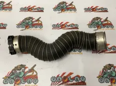 Патрубок интеркулера BMW E90 11618513288 СЕДАН N47N