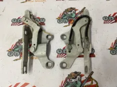 Петля капота BMW E90 41617210677