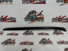 Молдинг лобового стекла BMW F31 22.01.2013 51317258187 УНИВЕРСАЛ N47D20C, левый