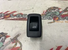 Кнопка открывания багажника BMW G30 09.09.2020 61319327029 СЕДАН B57D30A