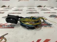 Фишка фары BMW E90 61132359991