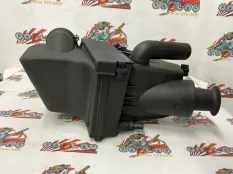 Корпус воздушного фильтра BMW E39 06.1999 13711713637 СЕДАН M52B28