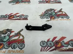Кронштейн крыла BMW F20 51117272556, передний правый