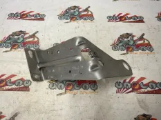 Кронштейн моторного отсека BMW F15 01.02.2017 51717188836 КРОССОВЕР B47D20B, правый