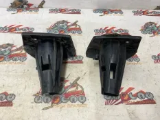 Кронштейн форсунки омывателя BMW F16 12.02.2015 51118056557 КРОССОВЕР N57D30A