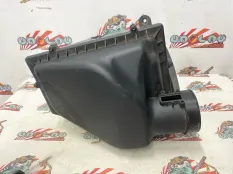 Корпус воздушного фильтра BMW G30 09.09.2020 13717643301 СЕДАН B57D30A