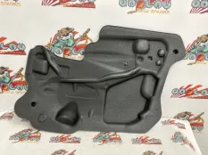 Звукоизоляция двери BMW F48 29.07.2016 51487425182 B48O, передняя правая