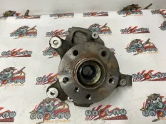Кулак BMW F48 29.07.2016 31216876645 B48O, передний левый