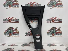 Накладка центральной консоли BMW M3 E92 01.10.2007 51167898859 КУПЕ S65, передняя