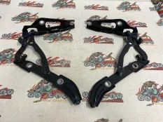 Петля двери багажника BMW M3 E92 01.10.2007 41627210675 КУПЕ S65