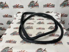 Уплотнительная резинка боковой двери MINI F56 Cooper SD 28.02.2019 51767408450 ХЭТЧБЕК B47O, передняя правая