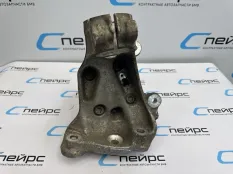 Кулак BMW F32 08.07.2013 31216799098 КУПЕ N20B20A, передний правый