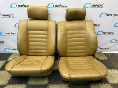 Сиденья передние BMW E24 1978 52101866283 M30B35, передняя