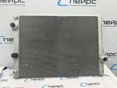 Радиатор охлаждения двигателя BMW F15 20.05.2014 17117807624 КРОССОВЕР N57Z