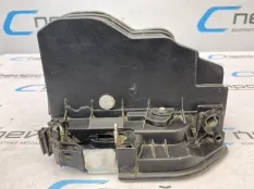 Замок двери BMW 51217202143, передний левый