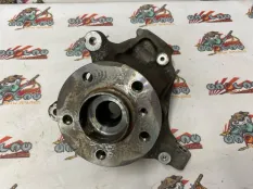 Кулак BMW F48 02.07.2015 31216876645 КРОССОВЕР B48A20B, передний левый
