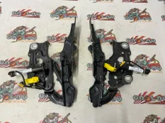 Петля капота BMW G30 09.09.2020 51237435798 СЕДАН B57D30A