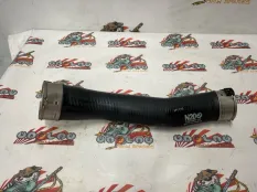 Патрубок интеркулера BMW F32 20.09.2013 13717597591 КУПЕ N20B20A