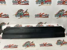 Уплотнитель радиатора BMW E84 09.08.2011 51752990837 КРОССОВЕР N52B30A