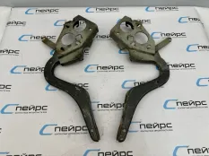 Петля крышки багажника BMW E24 41621870627
