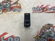 Разъем AUX USB BMW F30 11.2017 84109229246 СЕДАН B47D20A
