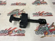 Ограничитель двери BMW F20 09.02.2018 51217446715 ХЭТЧБЕК B58B30A, передний