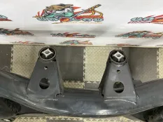 Подрамник BMW F20 09.02.2018 33316851656 ХЭТЧБЕК B58B30A, задний