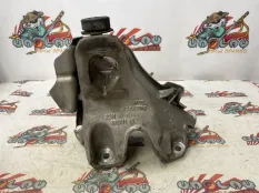 Кронштейн двигателя BMW F16 12.02.2015 22116882032 КРОССОВЕР N57D30A, правый