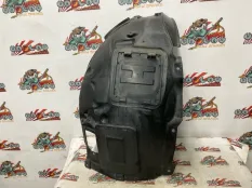 Подкрылок BMW F30 51717260725, передний левый