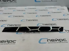 Молдинг двери BMW E91 N54B30A 51357906911 УНИВЕРСАЛ N54B30A, задний левый