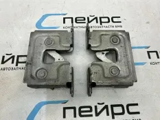 Замок капота BMW E61 04.2005 51237008755 УНИВЕРСАЛ N52B30A