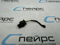 Фишка парктроника BMW F30 61122295873 СЕДАН