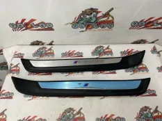 Накладки порогов BMW E84 09.08.2011 51478047745 КРОССОВЕР N52B30A, передние