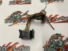 Фишка фары BMW F31 05.07.2014 61132472911 УНИВЕРСАЛ N47D20C