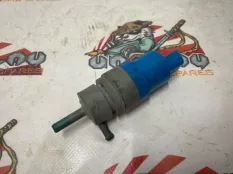 Насос стеклоомывателя BMW E24 61661367389